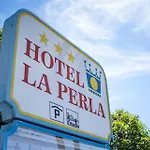 ホテル La Perla 3*