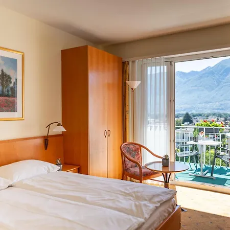 拉佩尔拉酒店 酒店 3*