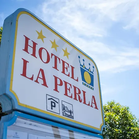 ホテル La Perla 3*